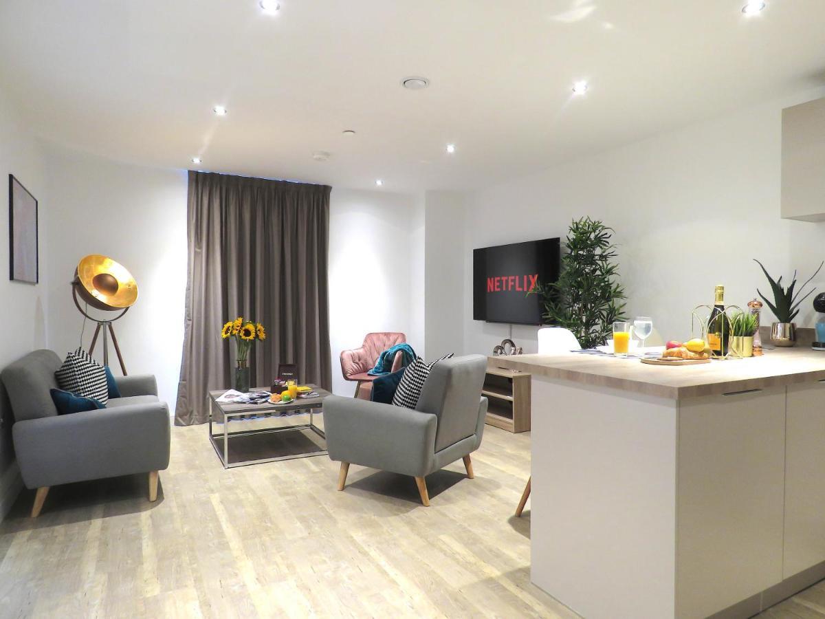 Tudors Esuites Birmingham Corporate Apartments المظهر الخارجي الصورة